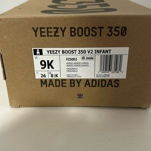 Yeezy boost 350 black/grey size 9k/c